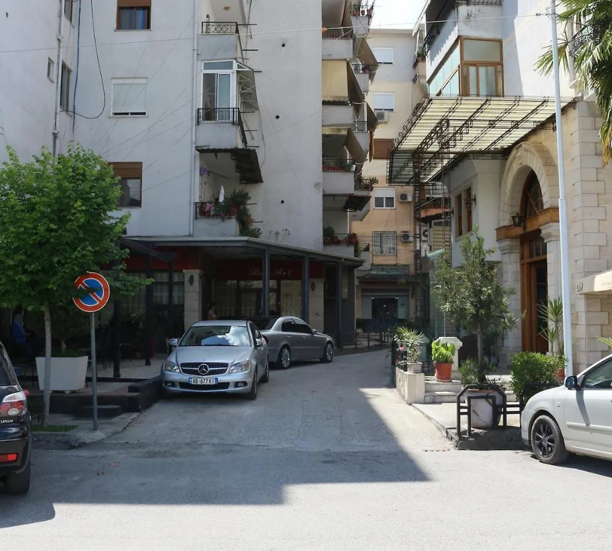Apartment Artemis Guesthouse Gjirokastër