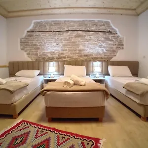 Arpet Gjirokastër